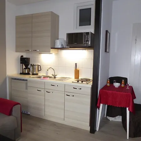 Ferienwohnung Kaune 아파트 *